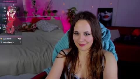 Snapshot of makima_lee chatting on February 23, 2025, 9:22 am Makima online show from February 23, 2025, 9:22 am