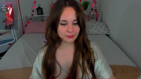 Snapshot of makima_lee chatting on March 9, 2025, 5:22 am Makima online show from March 9, 2025, 5:22 am