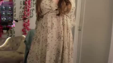 Snapshot of makima_lee chatting on October 10, 2025, 9:03 pm Makima online show from October 10, 2025, 9:03 pm