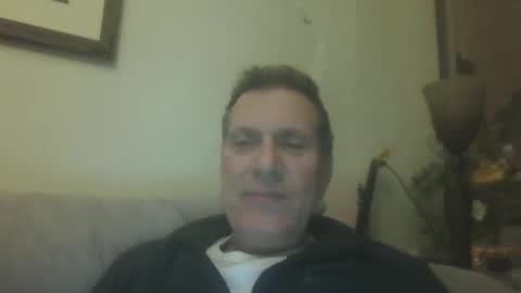 Snapshot of makis8989 chatting on February 9, 2025, 10:21 pm makis8989 online show from February 9, 2025, 10:21 pm