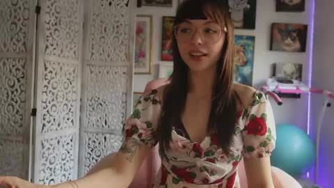MakiyahBelle online show from June 9, 2026, 4:02 am