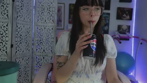 MakiyahBelle online show from June 24, 2026, 7:51 am