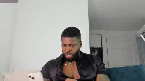 Makonnen online show from May 24, 2026, 1:43 am