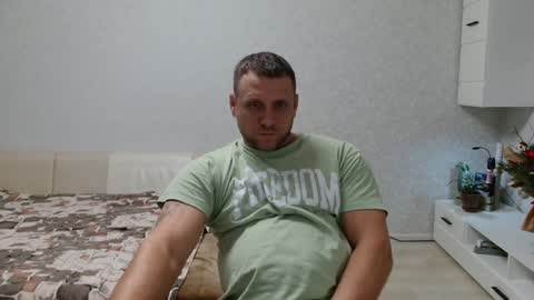 Snapshot of malchyshka chatting on January 11, 2025, 1:32 pm malchyshka online show from January 11, 2025, 1:32 pm