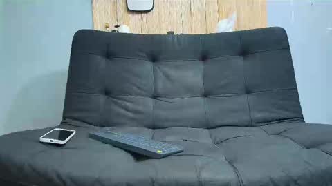 Snapshot of malcompierce chatting on February 19, 2025, 10:09 pm Malcom online show from February 19, 2025, 10:09 pm