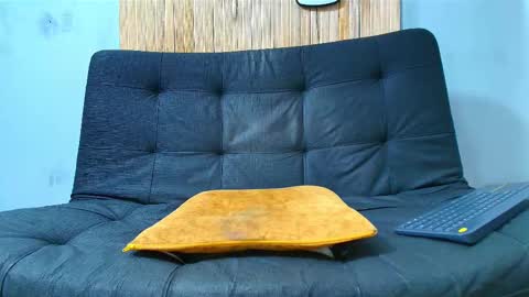 Snapshot of malcompierce chatting on November 12, 2025, 1:50 am Malcom online show from November 12, 2025, 1:50 am