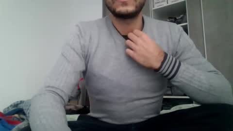 Boybi online show from December 1, 2025, 3:06 pm