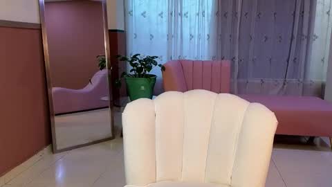 Snapshot of malen_fitnessmilf chatting on October 29, 2025, 11:56 am malen_fitnessmilf online show from October 29, 2025, 11:56 am