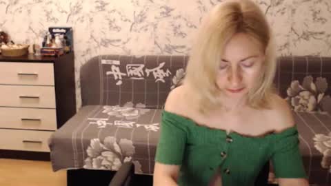 Snapshot of malenamila chatting on November 13, 2025, 6:34 am Malena online show from November 13, 2025, 6:34 am