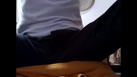 malenchanted online show from November 13, 2025, 2:05 pm