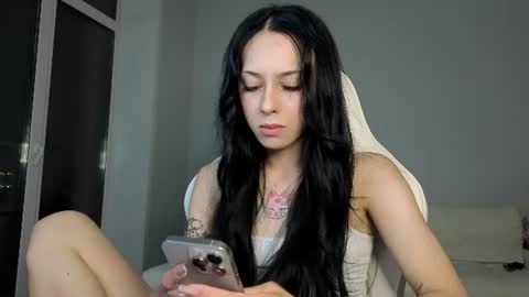 Snapshot of malenkiykamen chatting on July 4, 2026, 5:08 pm piu online show from July 4, 2026, 5:08 pm