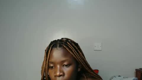 lati online show from October 29, 2025, 1:52 am