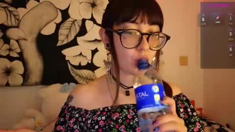 Mar  Alicia     Rosie  v A L I C I A W I T C -  Meg Cherie online show from February 10, 2026, 3:43 am