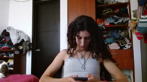 Malita online show from December 5, 2025, 5:20 pm