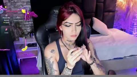 mallory_dietlinde online show from March 27, 2026, 3:23 am