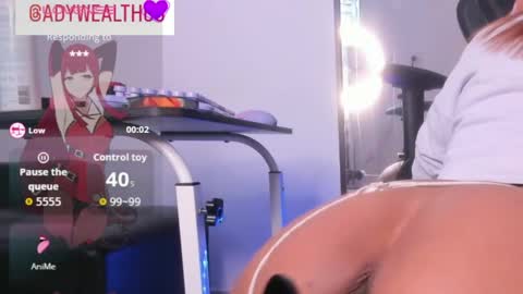 MalloryKim online show from April 29, 2026, 4:44 pm