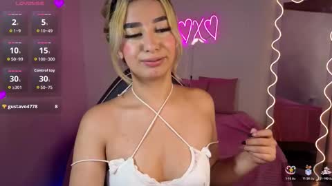 Malory  online show from October 28, 2025, 7:27 pm