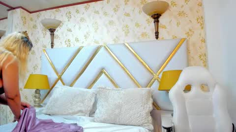 Snapshot of malorysweet chatting on October 13, 2025, 1:11 pm MalorySweet online show from October 13, 2025, 1:11 pm