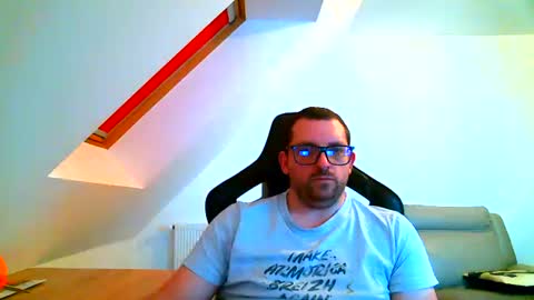 Snapshot of malou2927 chatting on January 2, 2025, 5:07 pm breton online show from January 2, 2025, 5:07 pm