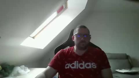 Snapshot of malou2927 chatting on January 22, 2025, 9:46 am breton online show from January 22, 2025, 9:46 am