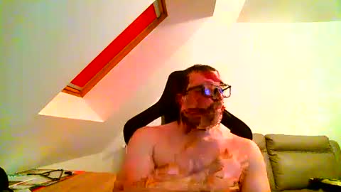 Snapshot of malou2927 chatting on October 25, 2025, 9:31 pm breton online show from October 25, 2025, 9:31 pm