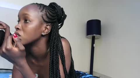 mamaa online show from February 28, 2025, 2:20 am