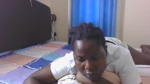 mamasita2023 online show from January 23, 2025, 10:22 am