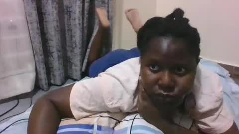 mamasita2023 online show from January 26, 2025, 6:48 pm