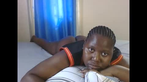 mamasita2023 online show from February 8, 2025, 12:06 pm