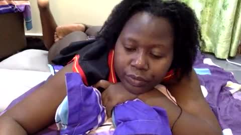 mamasita2023 online show from October 2, 2025, 7:59 am