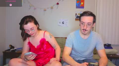 MamiCloudz online show from December 23, 2025, 2:31 am