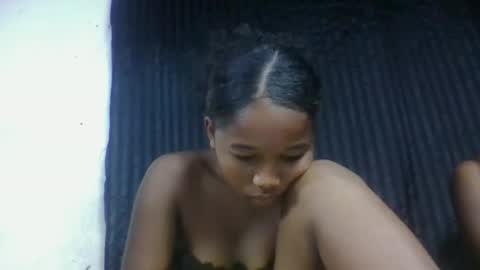 mamieriela online show from February 6, 2026, 10:02 pm