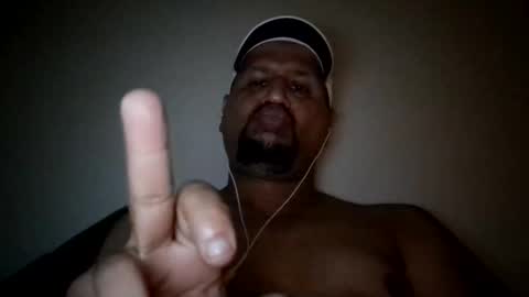 Man new online show from January 19, 2025, 5:07 pm