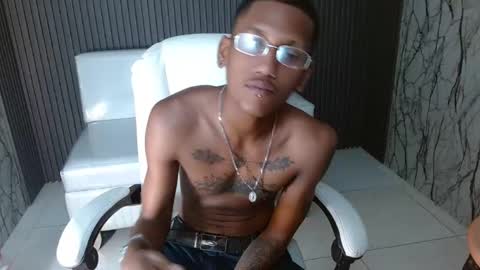 Snapshot of man_san11 chatting on October 12, 2025, 3:33 pm man_san11 online show from October 12, 2025, 3:33 pm