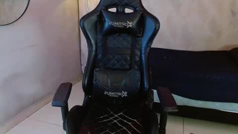 Snapshot of man_san11 chatting on October 15, 2025, 5:24 pm man_san11 online show from October 15, 2025, 5:24 pm