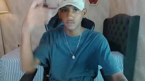 Snapshot of man_san11 chatting on October 19, 2025, 3:12 pm man_san11 online show from October 19, 2025, 3:12 pm