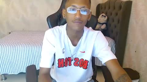 Snapshot of man_san11 chatting on October 20, 2025, 3:01 pm man_san11 online show from October 20, 2025, 3:01 pm