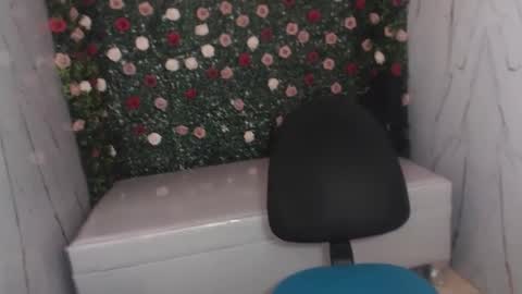 Snapshot of man_san11 chatting on November 2, 2025, 5:48 pm man_san11 online show from November 2, 2025, 5:48 pm