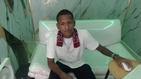 Snapshot of man_san11 chatting on November 16, 2025, 4:34 pm man_san11 online show from November 16, 2025, 4:34 pm