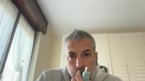 manager82 online show from November 10, 2025, 10:58 am