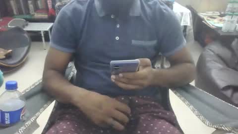 mananmathew95 online show from November 13, 2025, 2:43 am