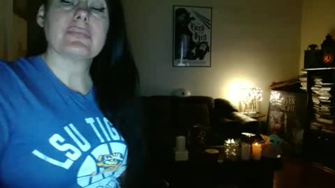 mandaloriangirlsfight online show from March 30, 2026, 10:55 pm