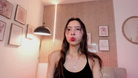 mandy_bloom online show from April 24, 2026, 7:49 pm