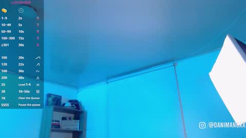 Snapshot of mangxx chatting on September 29, 2025, 5:01 am Danny online show from September 29, 2025, 5:01 am