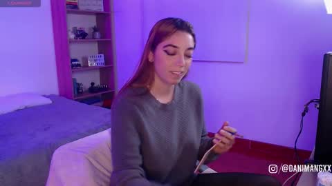 Snapshot of mangxx chatting on October 14, 2025, 2:01 am Danny online show from October 14, 2025, 2:01 am