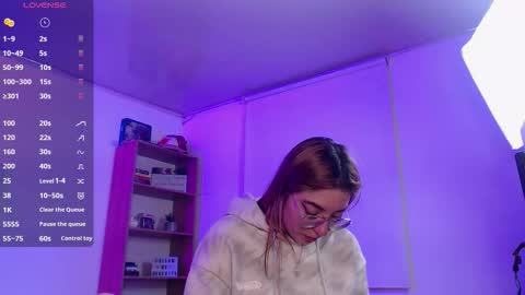 Snapshot of mangxx chatting on October 15, 2025, 3:17 am Danny online show from October 15, 2025, 3:17 am