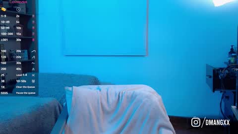 Snapshot of mangxx chatting on November 8, 2025, 2:23 am Danny online show from November 8, 2025, 2:23 am