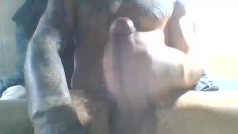 Snapshot of maniatico993 chatting on October 15, 2025, 9:09 am lilm0b online show from October 15, 2025, 9:09 am