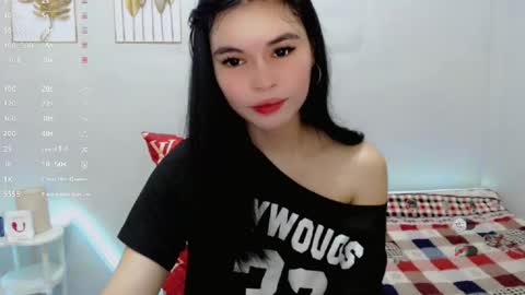 Snapshot of manilynforyou chatting on October 3, 2025, 11:46 pm manilynforyou online show from October 3, 2025, 11:46 pm