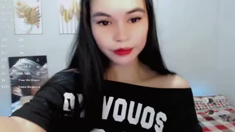 Snapshot of manilynforyou chatting on October 7, 2025, 11:24 pm manilynforyou online show from October 7, 2025, 11:24 pm